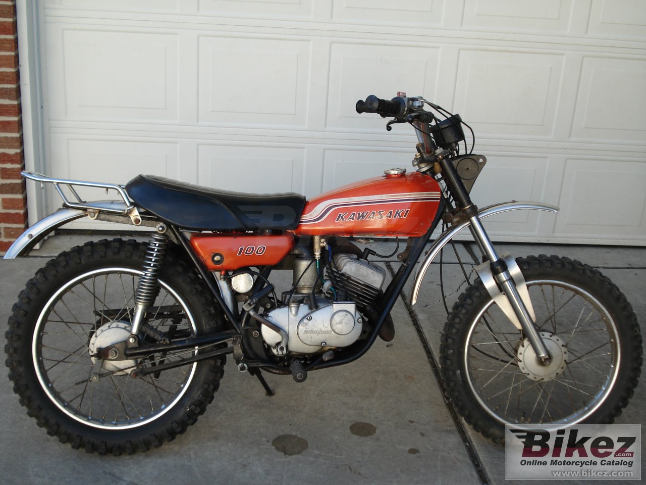 Big  100 g4tr picture and wallpaper from Bikez.com